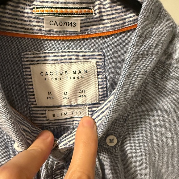 💸CLEARANCE 4 for $15💸 Cactus Man Blue Denim Casual Button Down Shirt - Picture 3 of 5